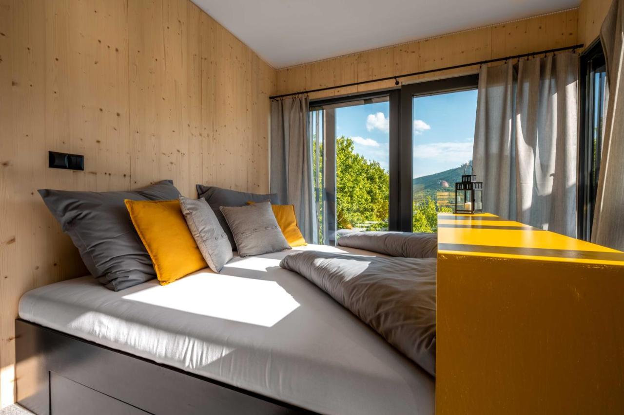Kutica Apartment Nova Bana Ngoại thất bức ảnh