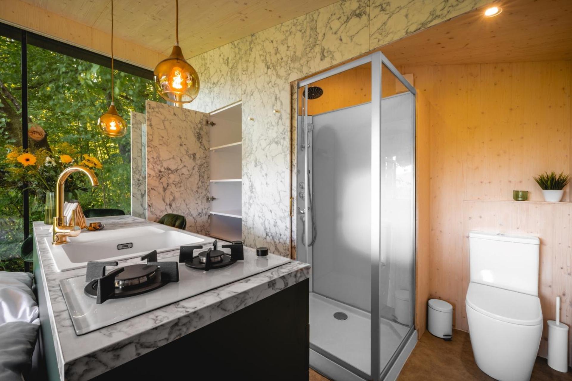 Kutica Apartment Nova Bana Ngoại thất bức ảnh